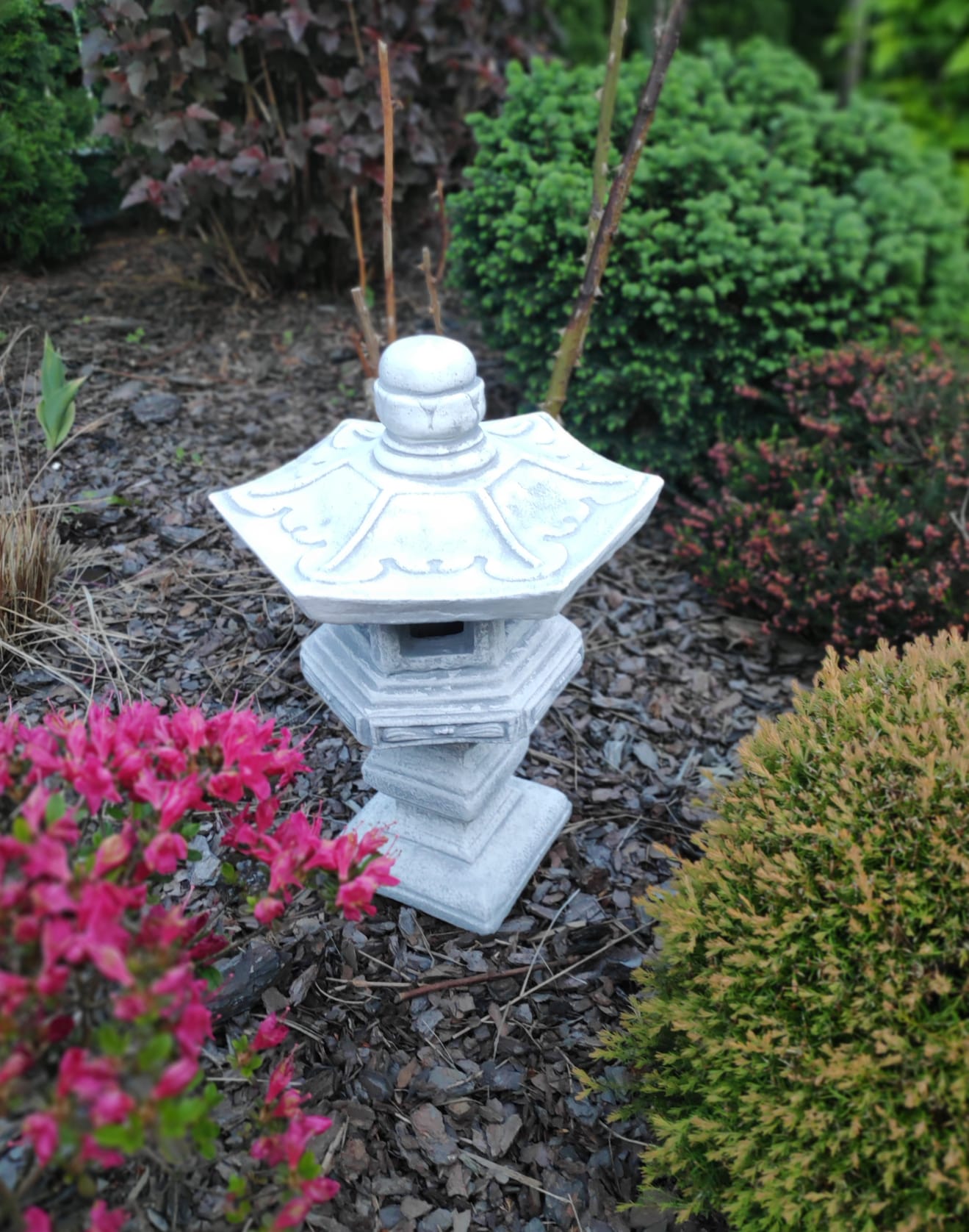 Decoração de ornamento de jardim em pedra fundida - Pagode/lanterna de pedra estilo japonês "Dabotap"