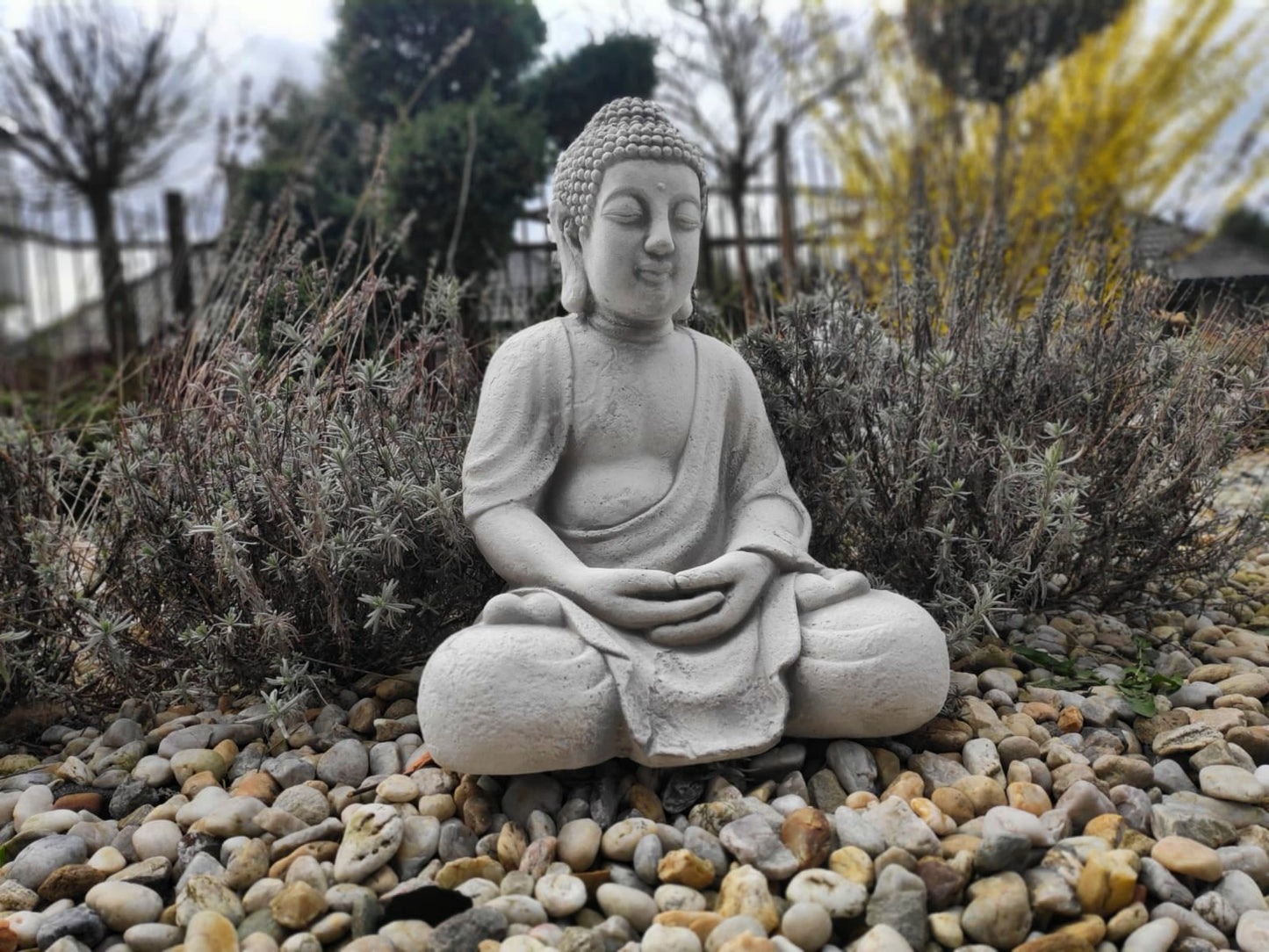 Escultura de Buda meditando 42 cm
