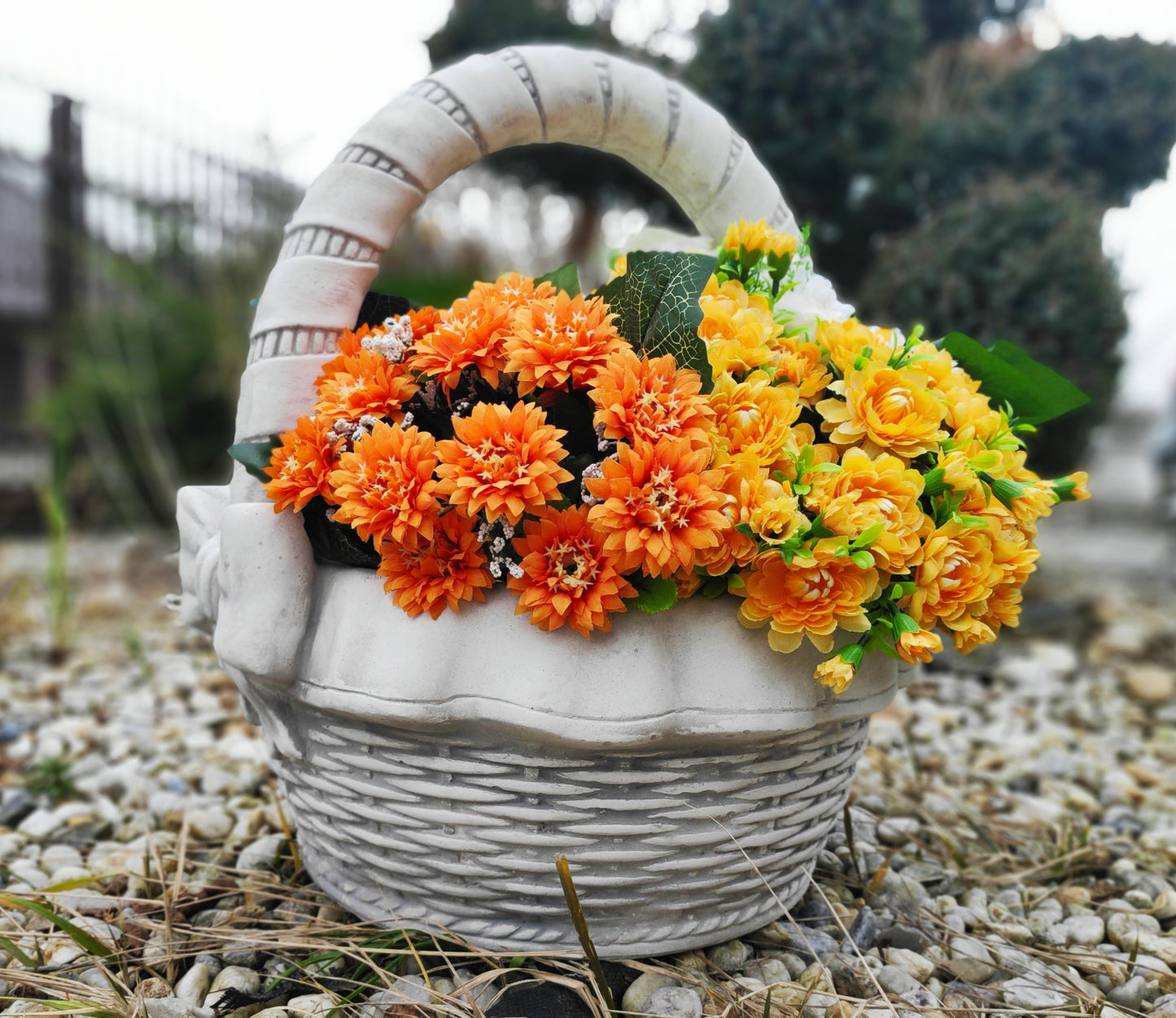 Plantador de concreto Elegância de vime - detalhes versáteis de jardim interno/externo, 46 ​​cm de altura