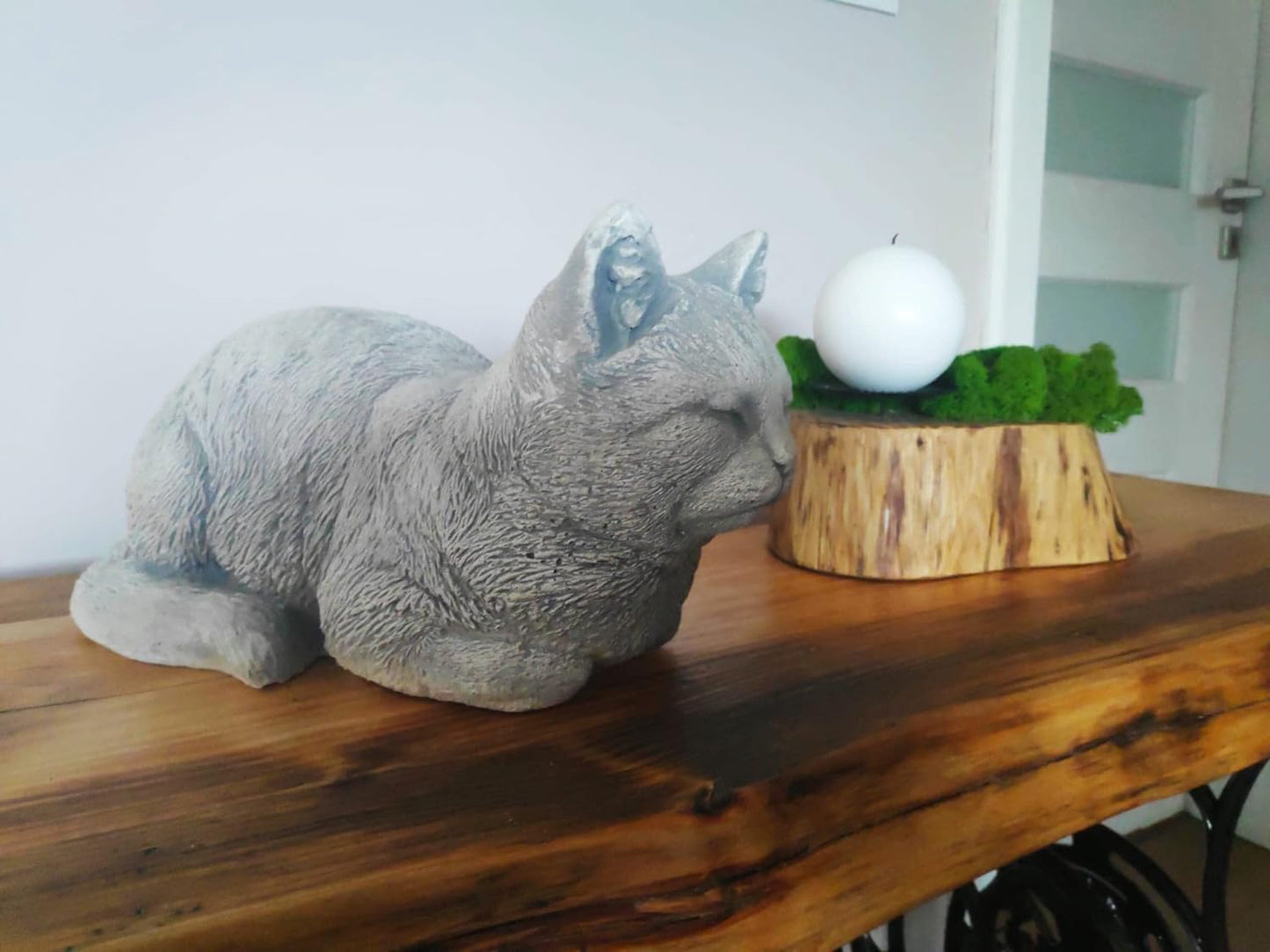 Figura de gato relaxante, enfeite externo/interno, feito de pedra fundida