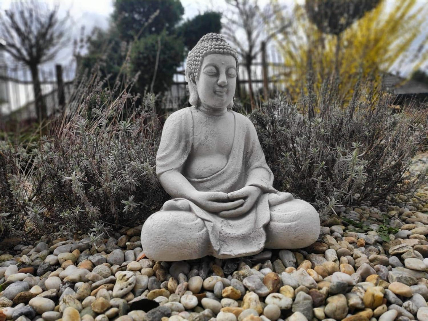 Escultura de Buda meditando 42 cm
