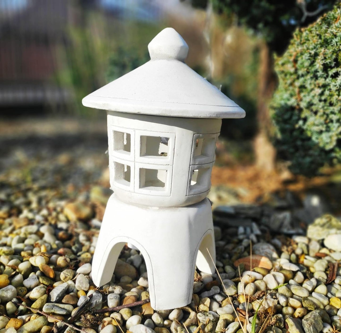 Enfeite de jardim, Pagode / Lanterna - Estilo de jardim japonês, decoração em pedra - Candi Borobudur ꦕꦤ꧀ꦝꦶꦧꦫꦧꦸꦝꦸꦂ