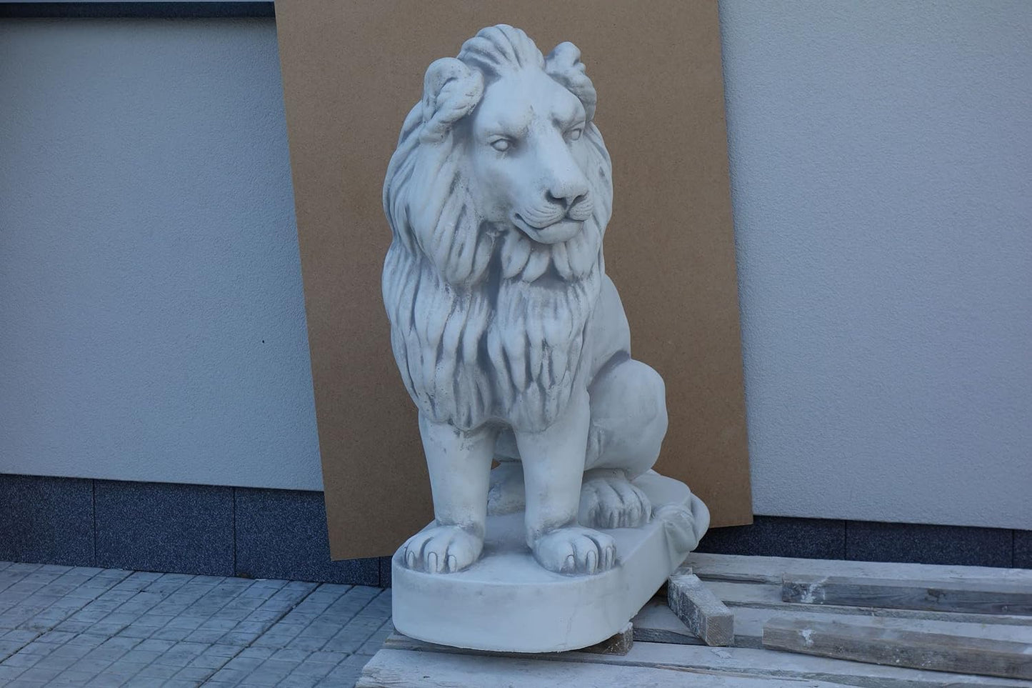 Escultura majestosa de leão sentado à esquerda - decoração requintada para casa