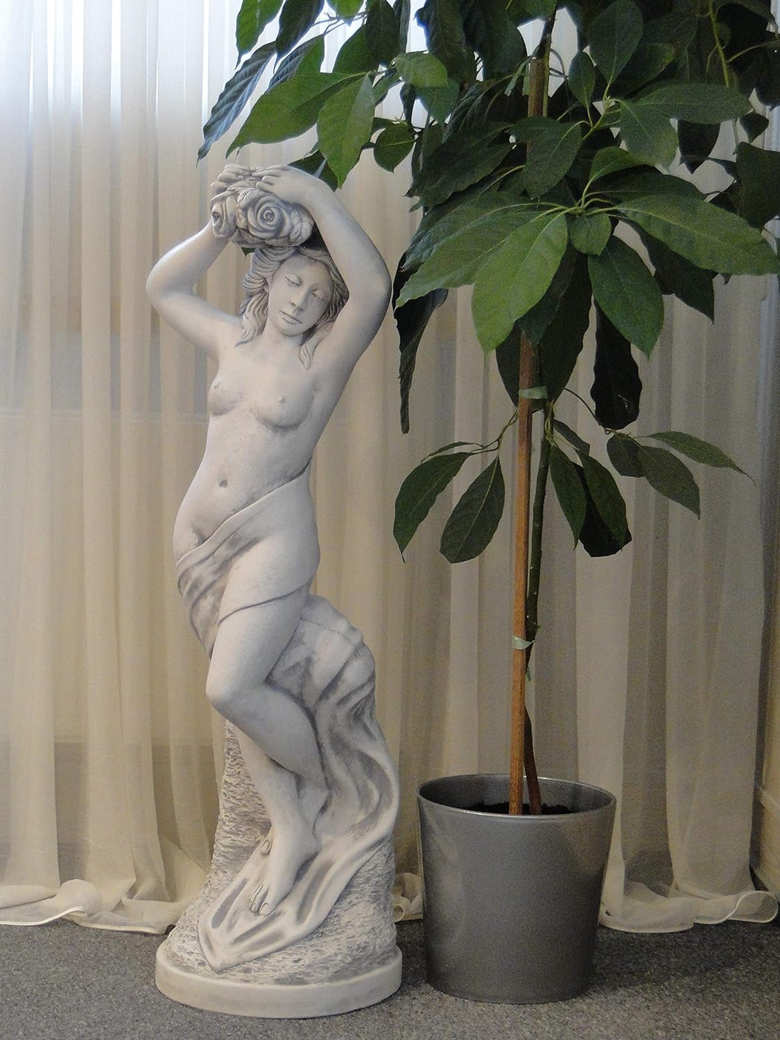 A estátua "Elegância Floral"